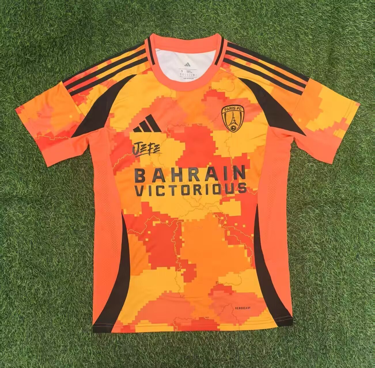 25/26 Psg maillot concept 25/26