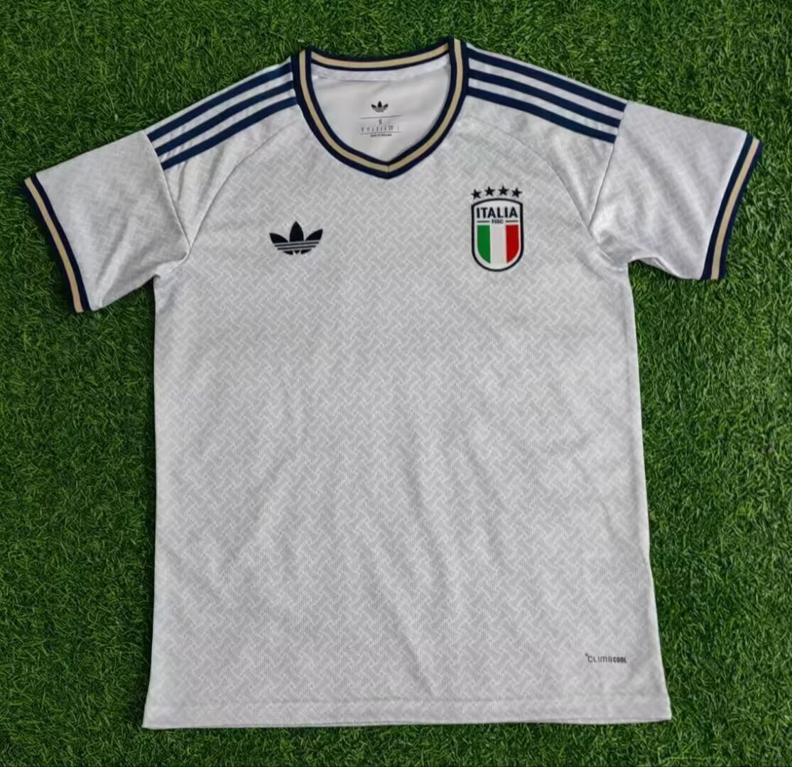25/26 Italie maillot exterieur 25/26