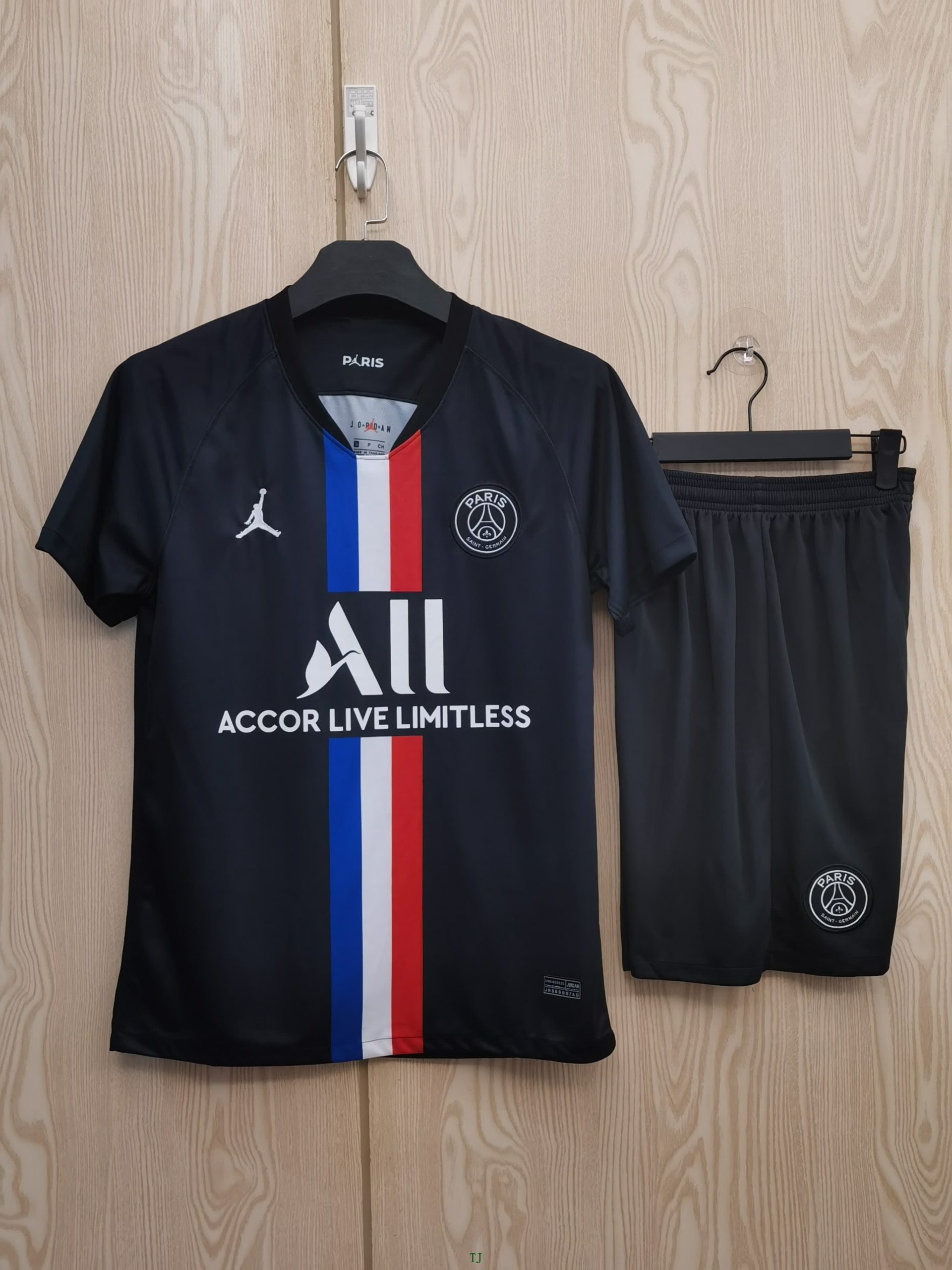 19/20 Psg maillot exterieur 19/20
