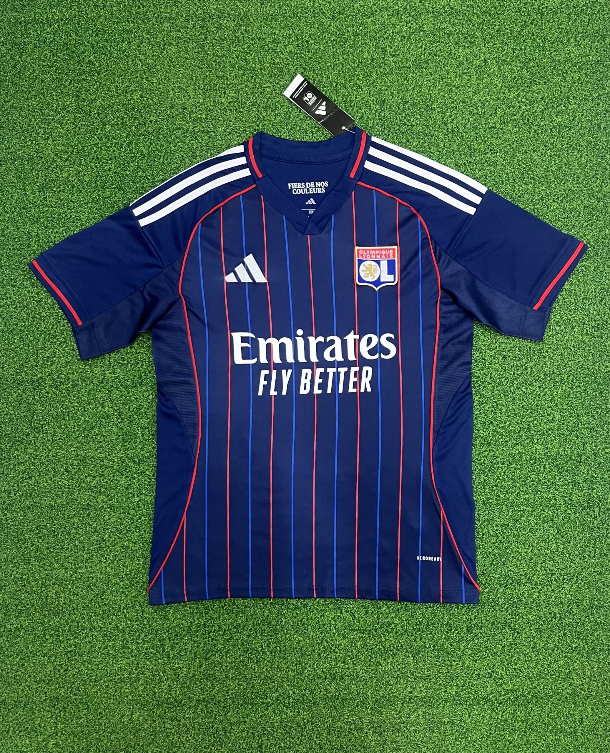 Lyon maillot exterieur 25/26