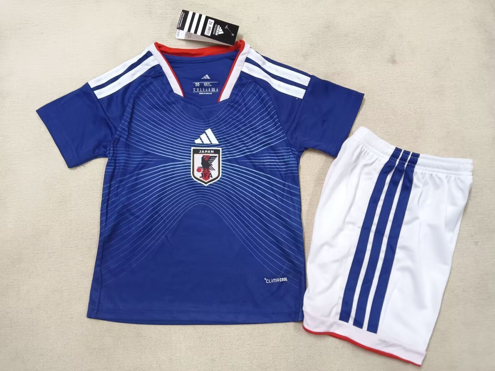 Japan maillot domicile 26/27